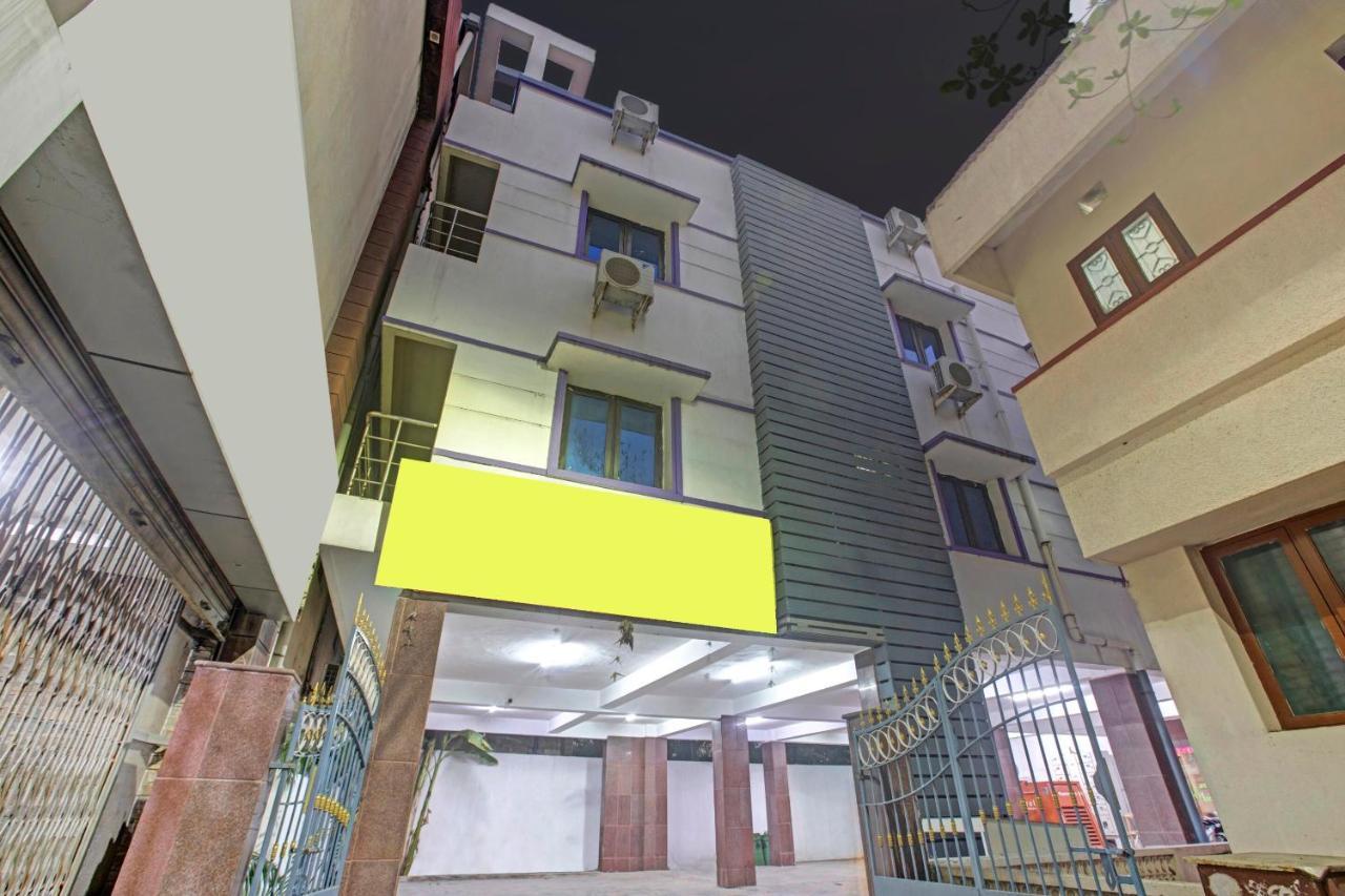 צ'נאי Townhouse 834 Jp Paradise Near Pvr Cinemas Skywalk מראה חיצוני תמונה